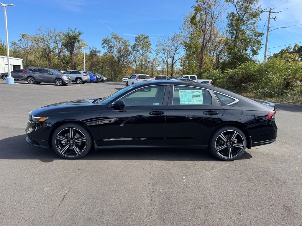 2025 Honda Accord Hybrid Sport photo 2