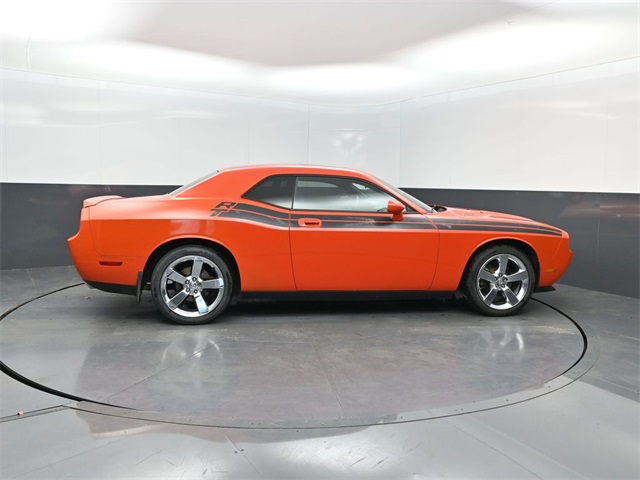 2010 Dodge Challenger R/T photo 21