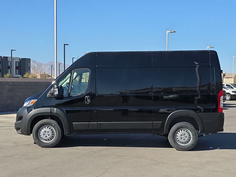 2025 Ram ProMaster 1500 Tradesman photo 5