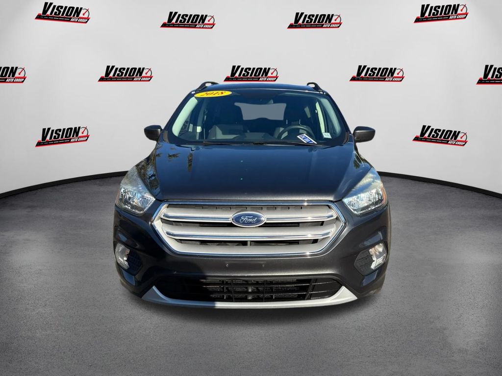 2018 Ford Escape SE photo 2
