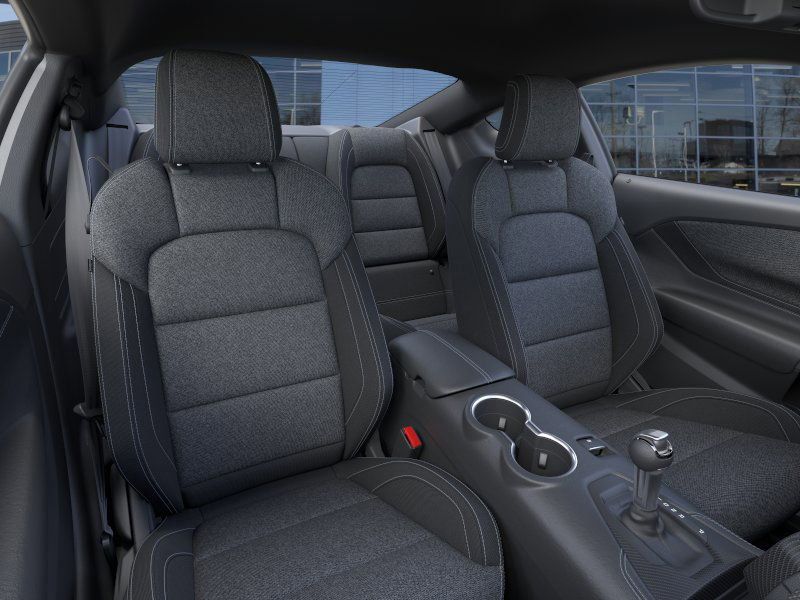 2025 Ford Mustang EcoBoost photo 7