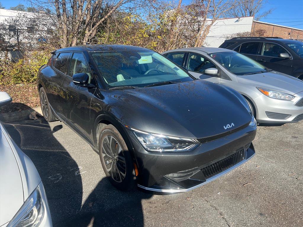 2022 Kia Ev6 Wind's photo