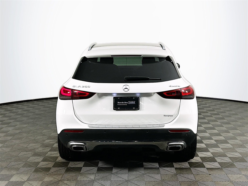 2021 Mercedes Benz GLA 250 4MATIC photo 4