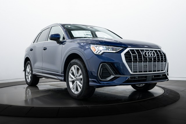 2025 Audi Q3 S line Premium Plus