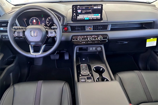 2025 Honda Pilot Touring photo 19