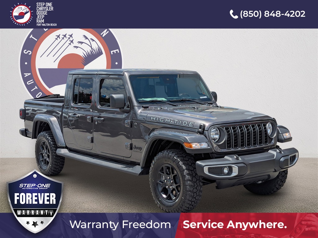 2025 Jeep Gladiator High Tide's photo