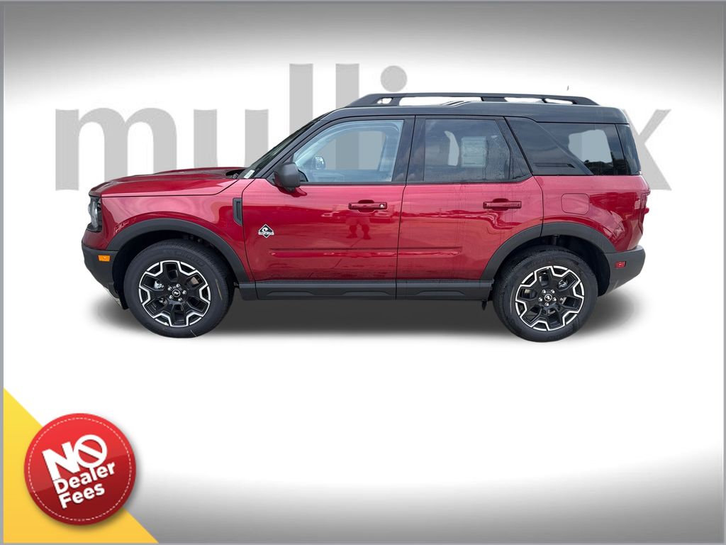 2025 Ford Bronco Sport Outer Banks photo 2