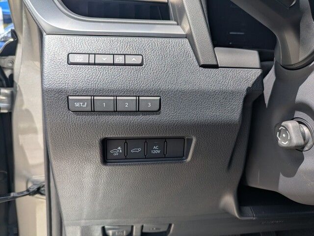 2024 Lexus GX 550 photo 28