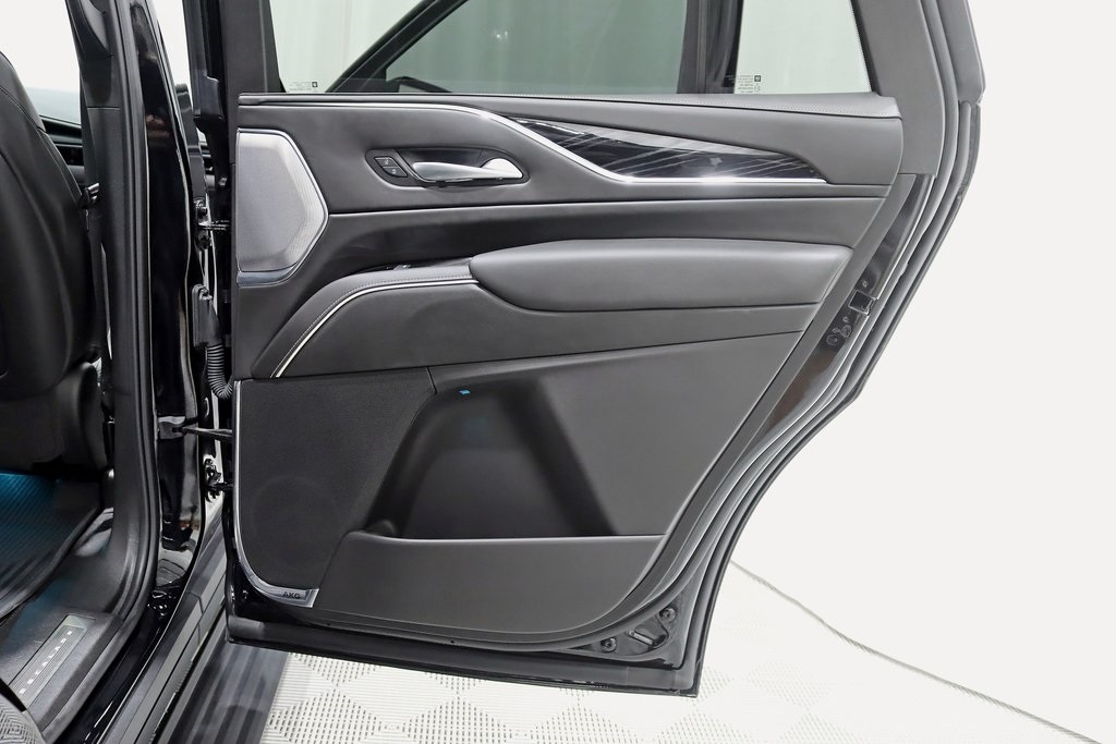 2024 Cadillac Escalade V-Series photo 39