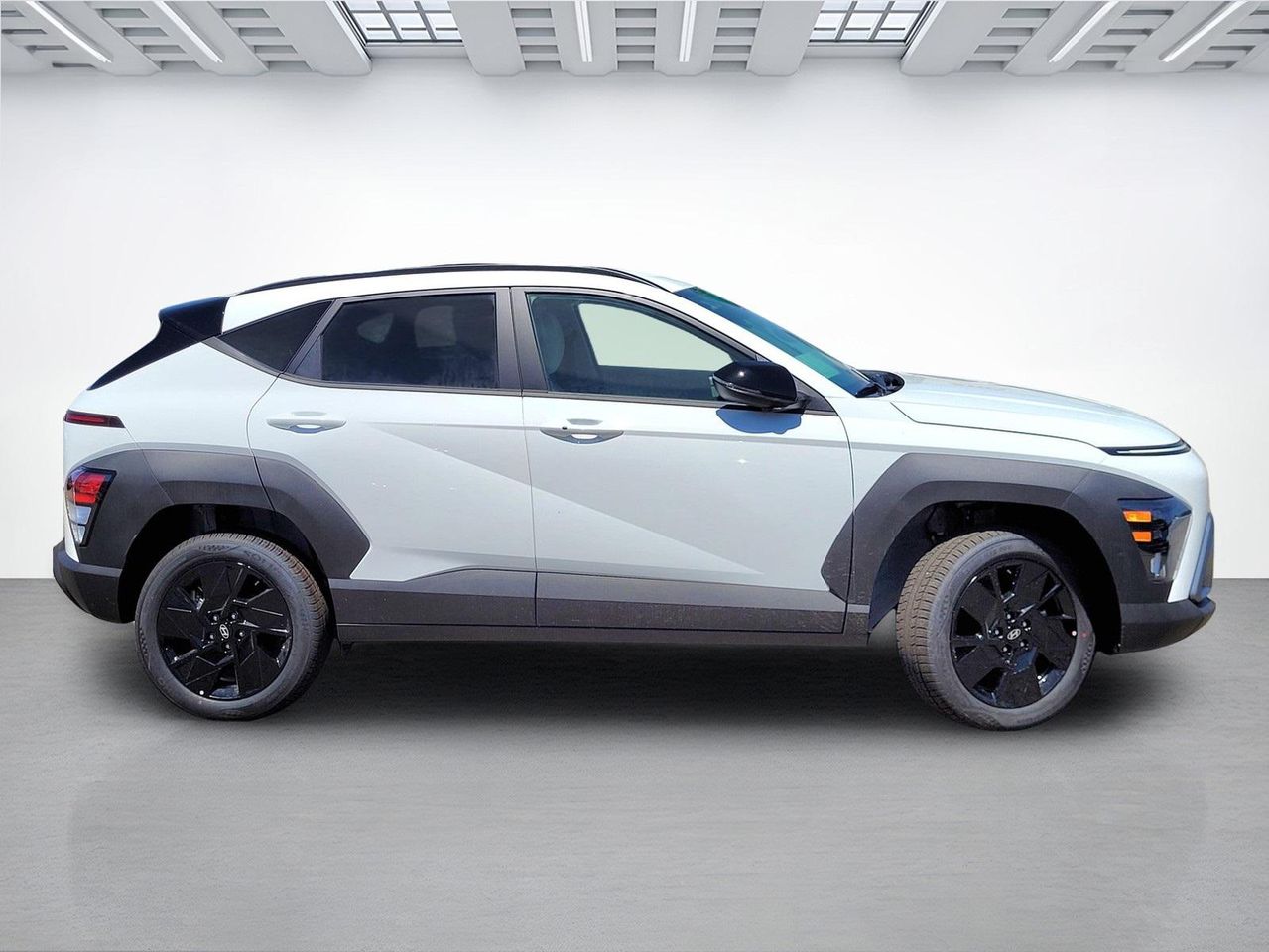 2026 Hyundai Kona SEL photo 4