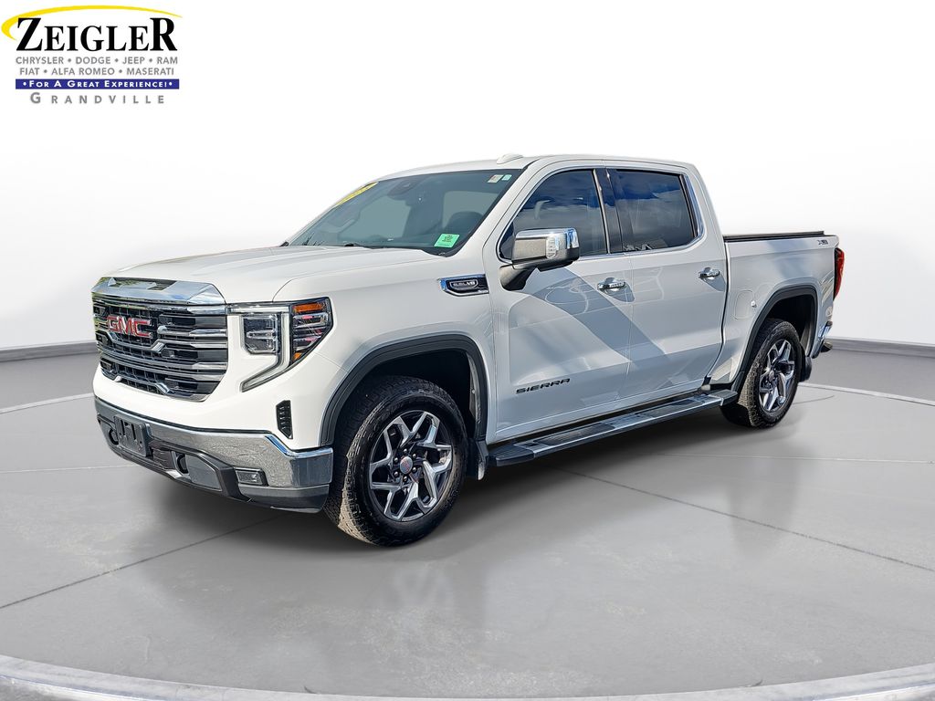 2023 GMC Sierra 1500 SLT's photo