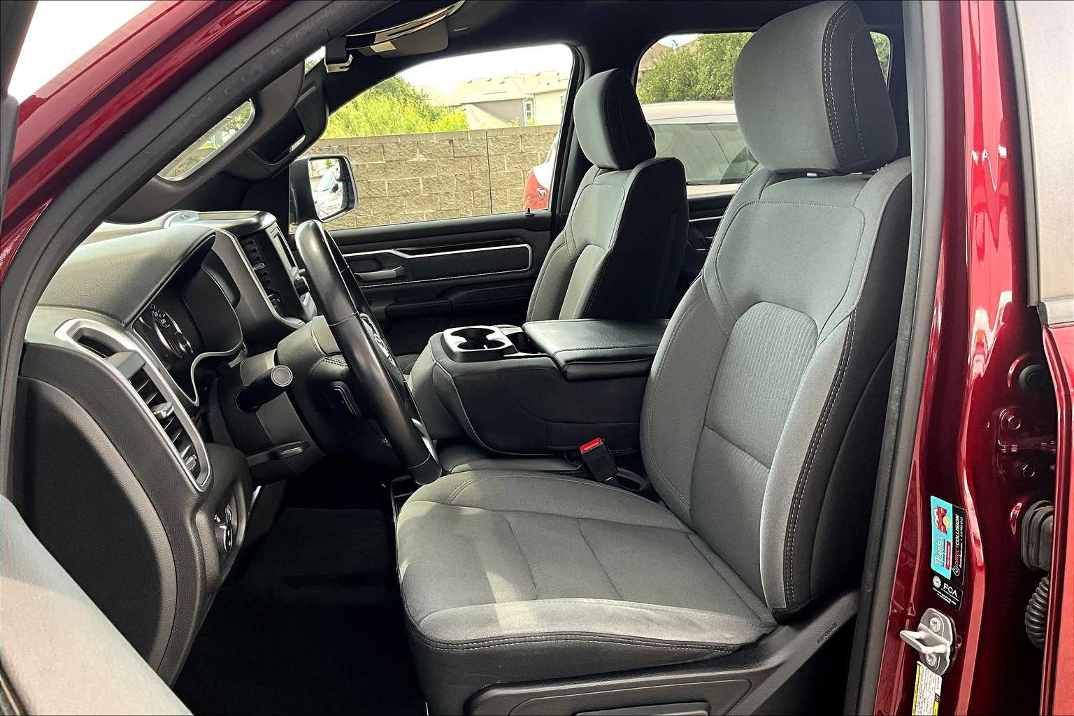 2022 Ram 1500 Big Horn photo 7