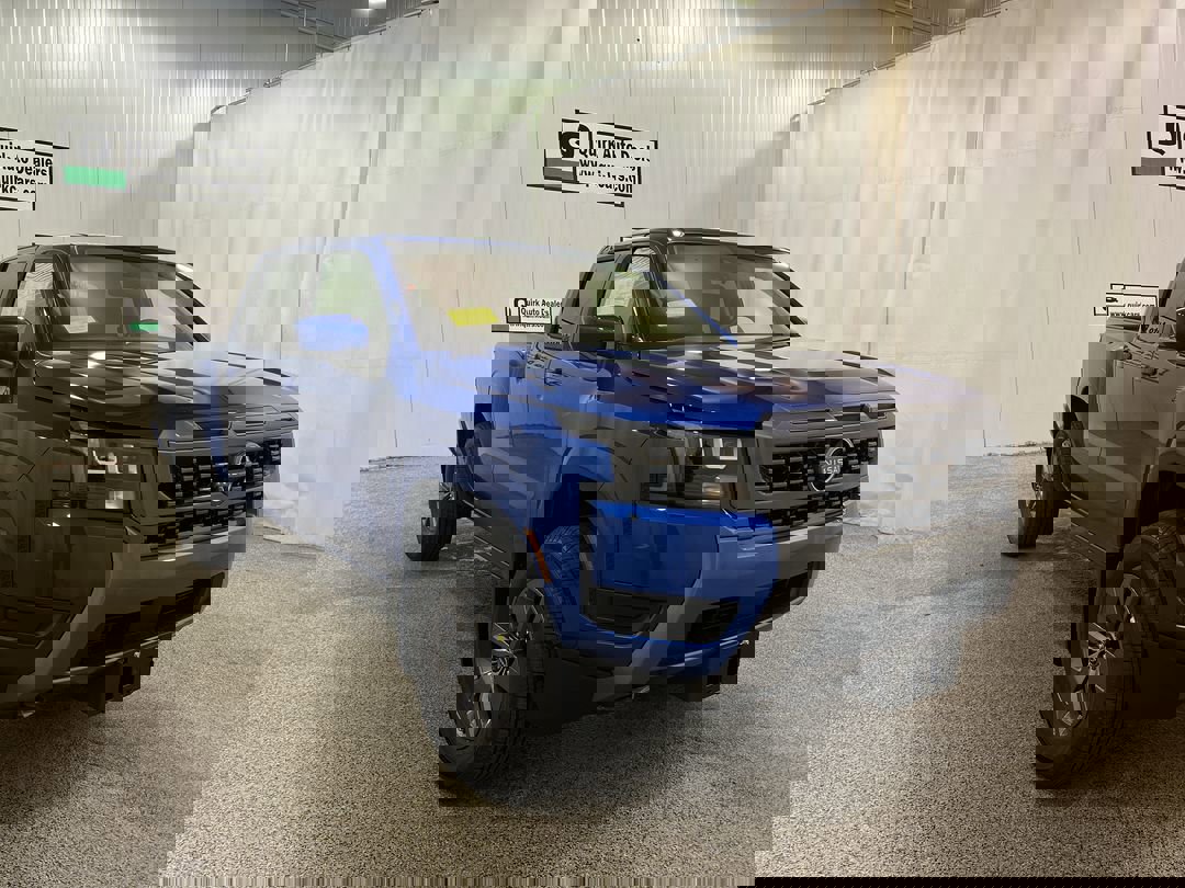 2026 Nissan Frontier SV's photo