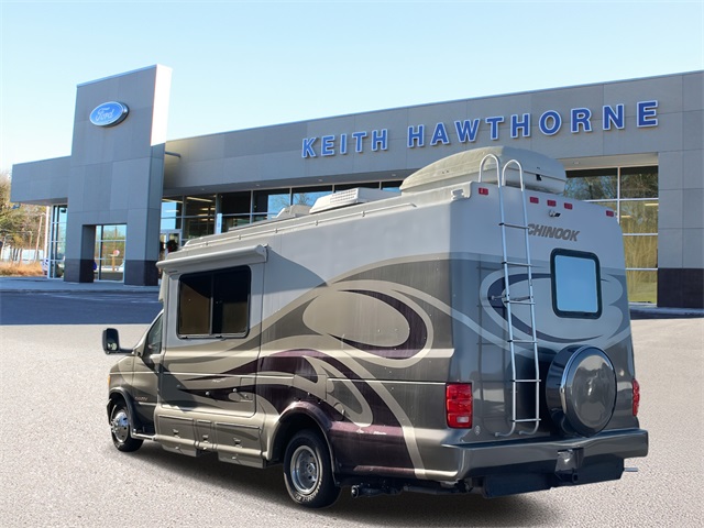 2004 Ford E-450 photo 4