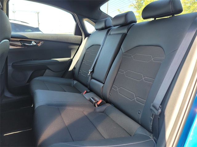 2024 Kia Forte GT-Line photo 15