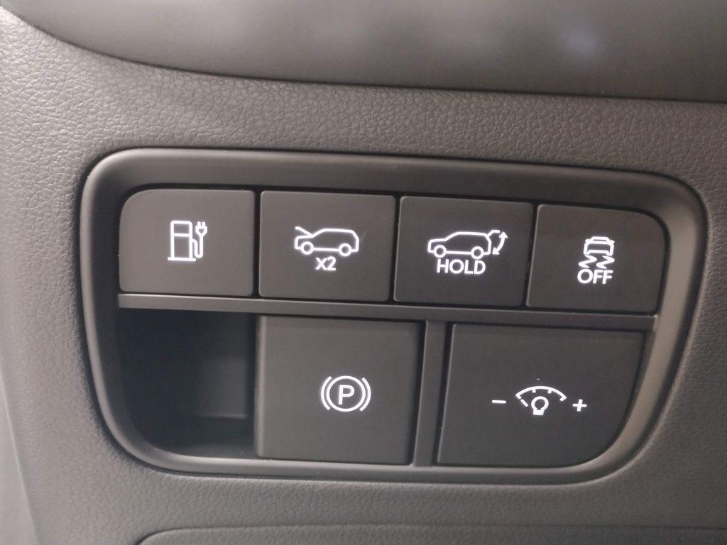 2026 Hyundai Ioniq photo 28