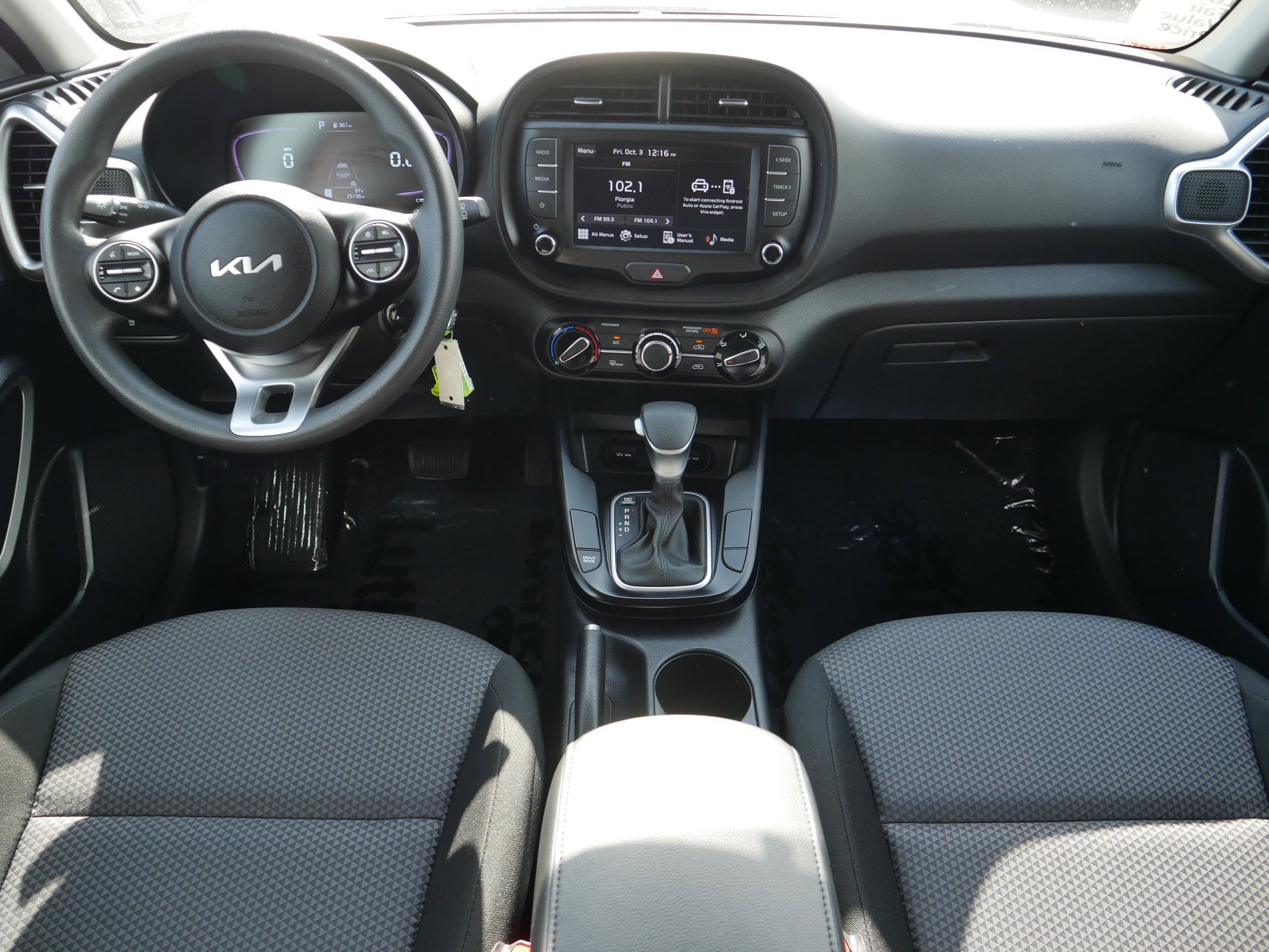 2024 Kia Soul LX S photo 10