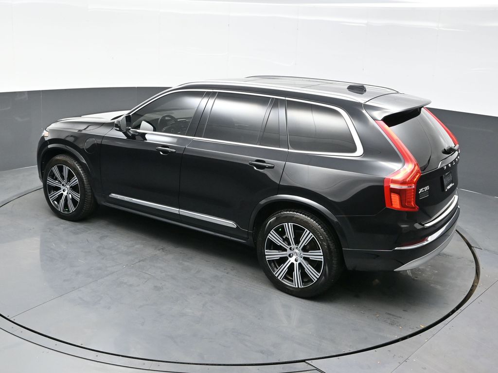 2022 Volvo XC90 T8 Inscription Expression photo 30