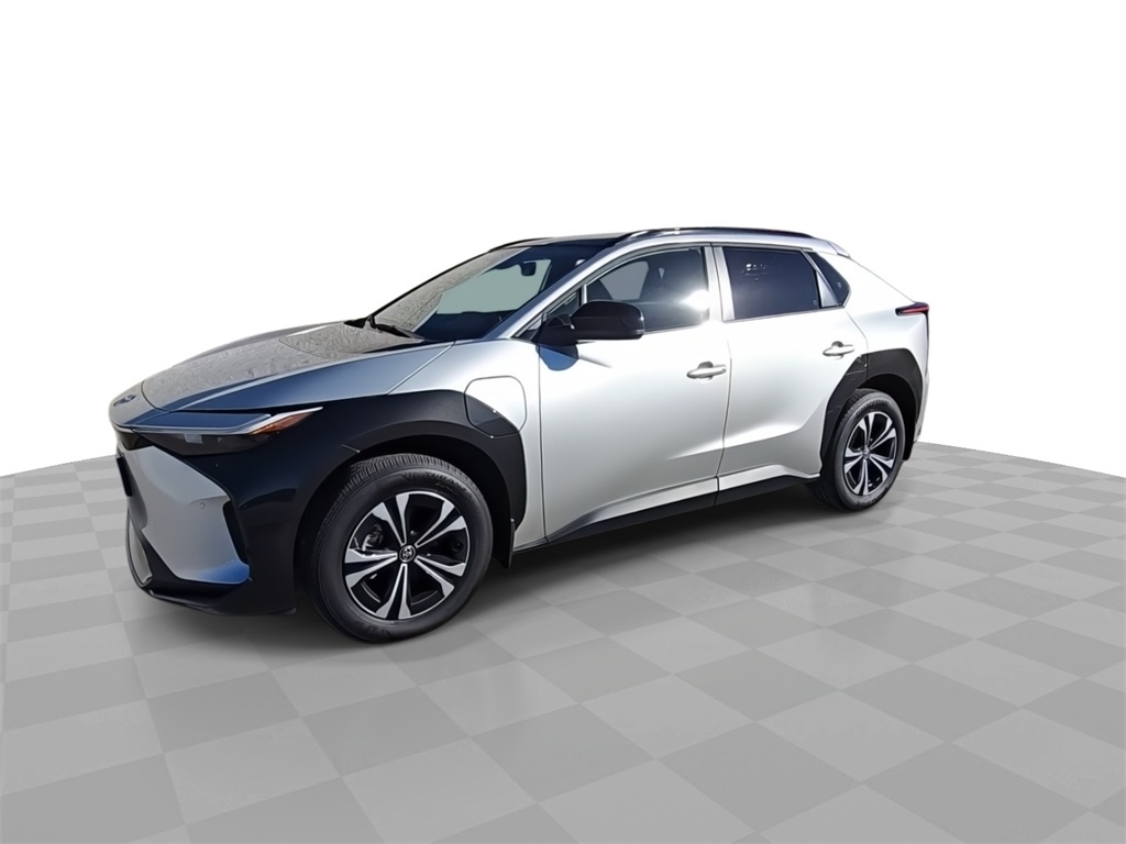 2023 Toyota bZ4X XLE photo 4