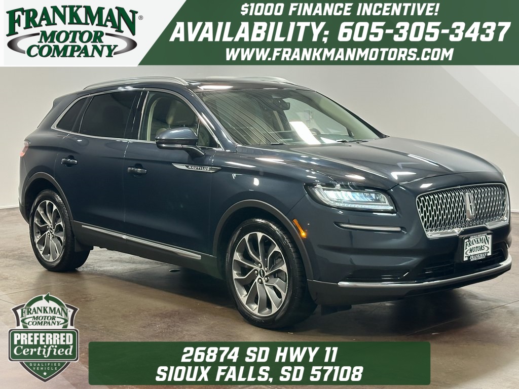 2022 Lincoln Nautilus Reserve's photo