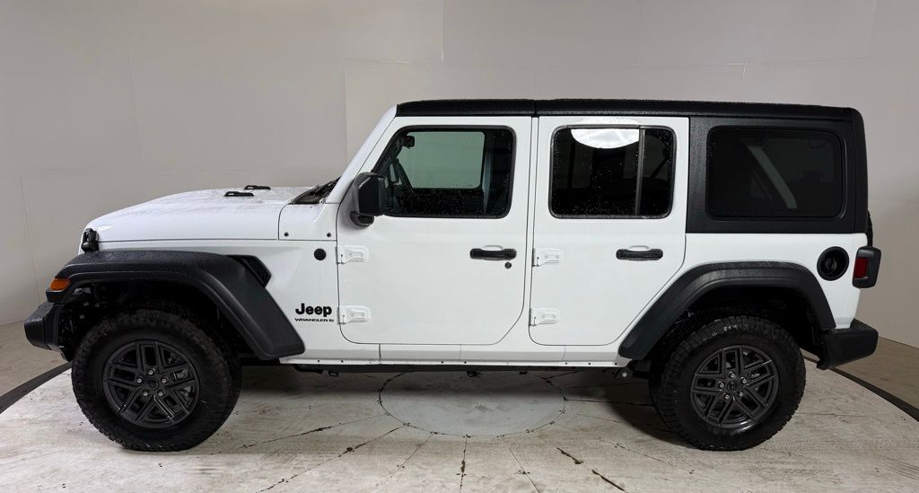 2026 Jeep Wrangler Sport photo 4