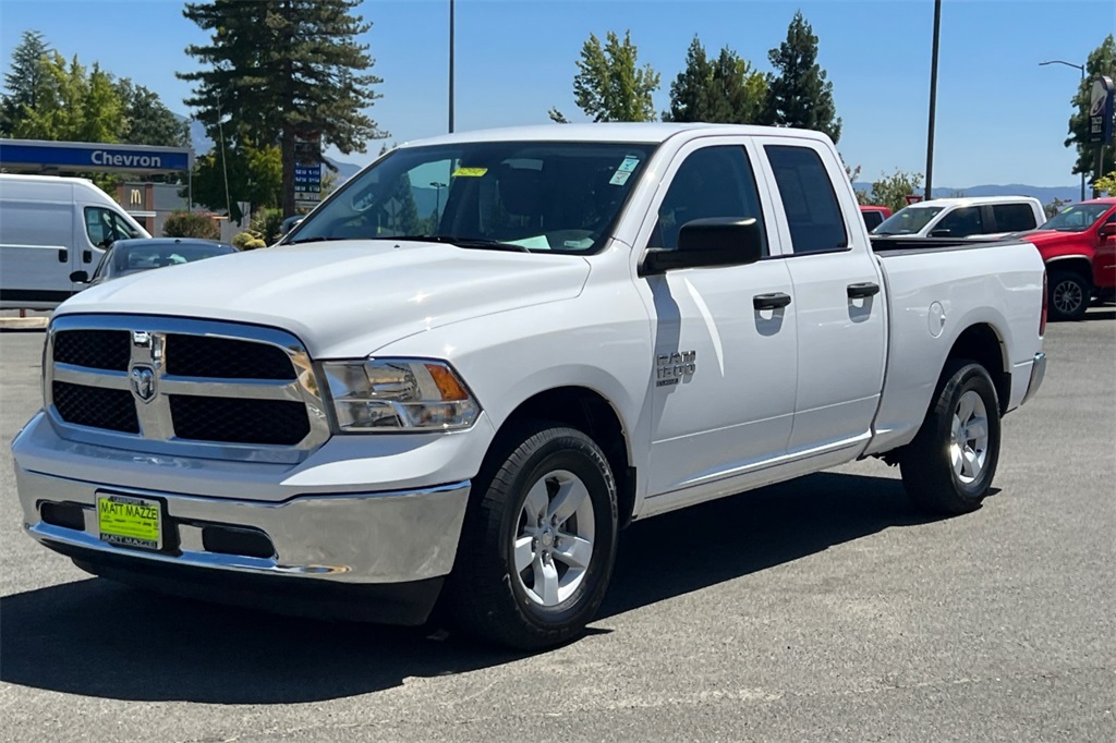 2024 Ram 1500 Classic SLT photo 12