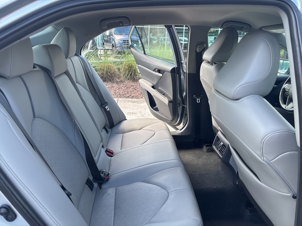 2023 Toyota Camry XSE photo 14