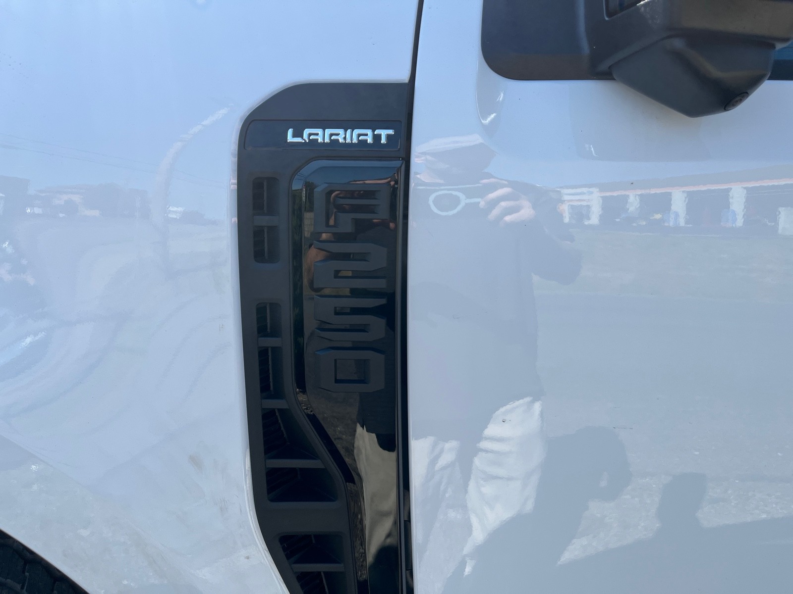 2026 Ford F-250 Lariat photo 7