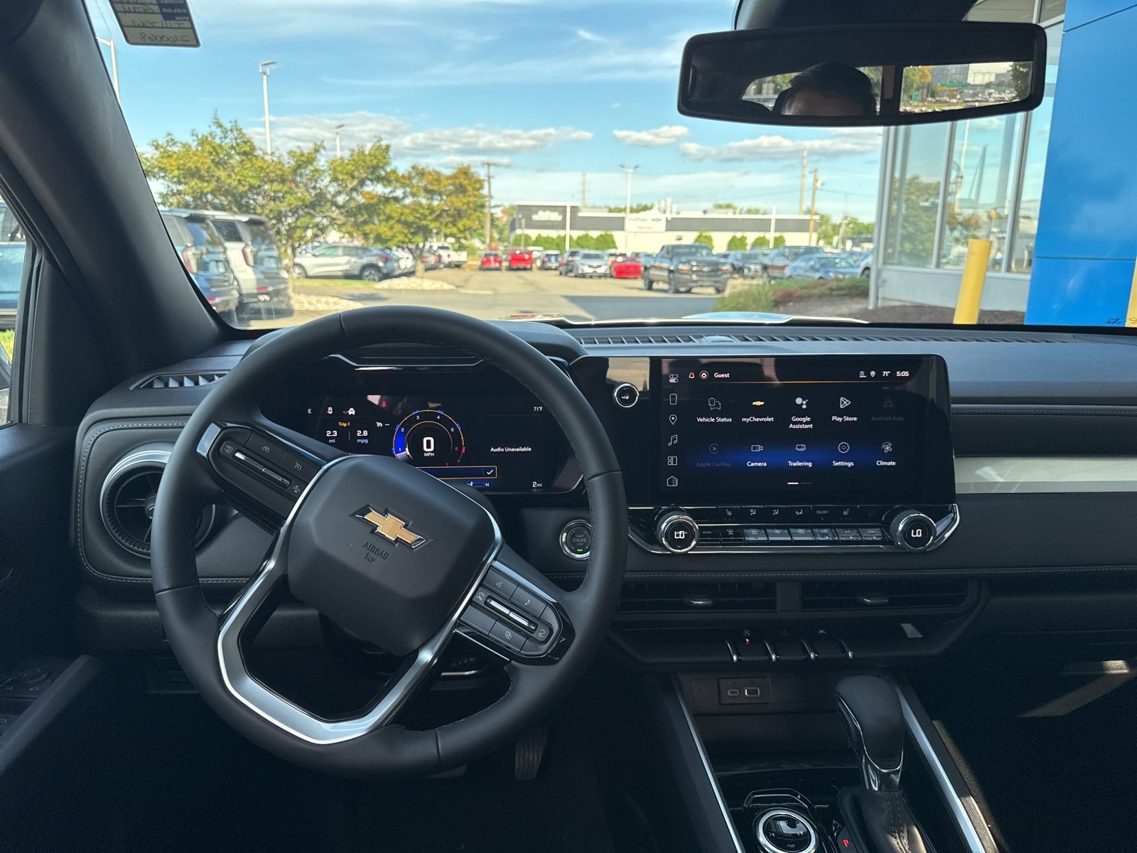 2026 Chevrolet Colorado LT photo 2
