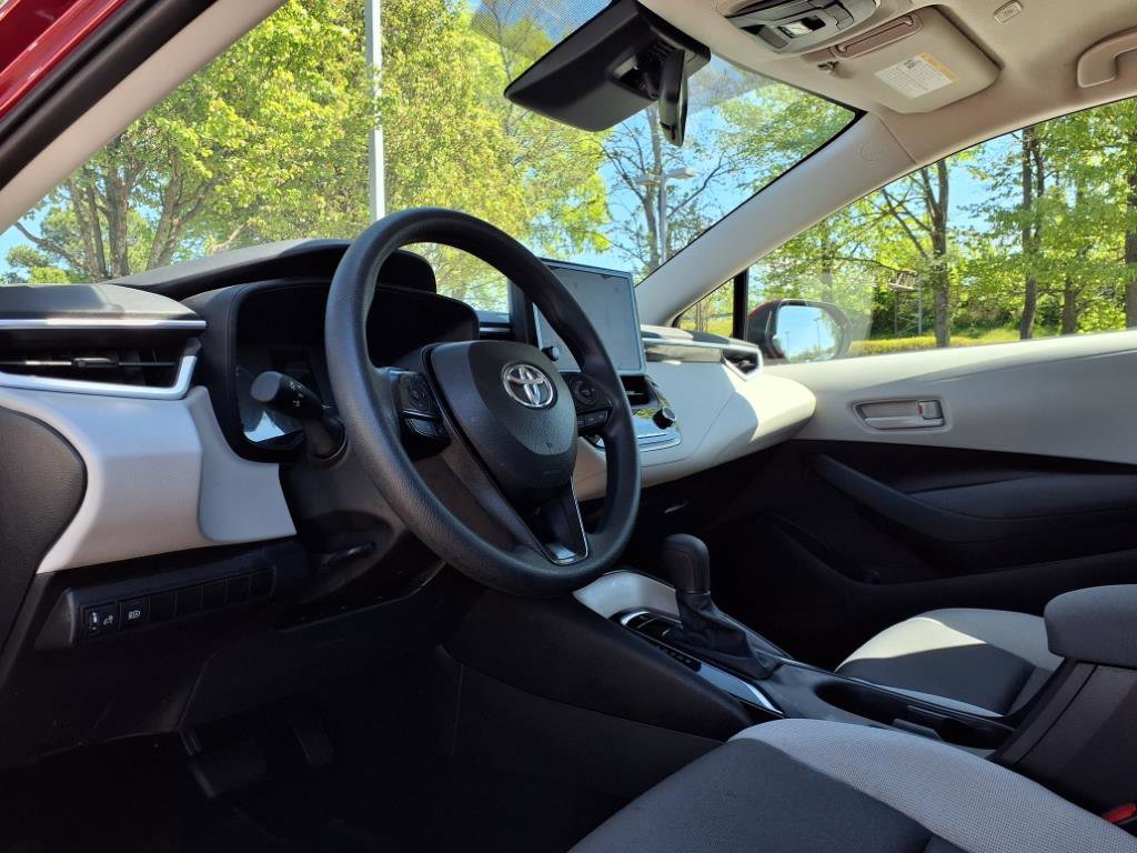 2024 Toyota Corolla LE photo 8