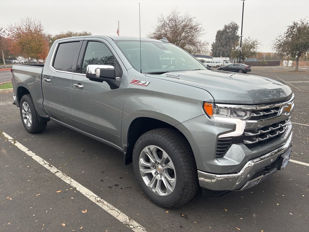 2026 Chevrolet Silverado 1500 LTZ's photo