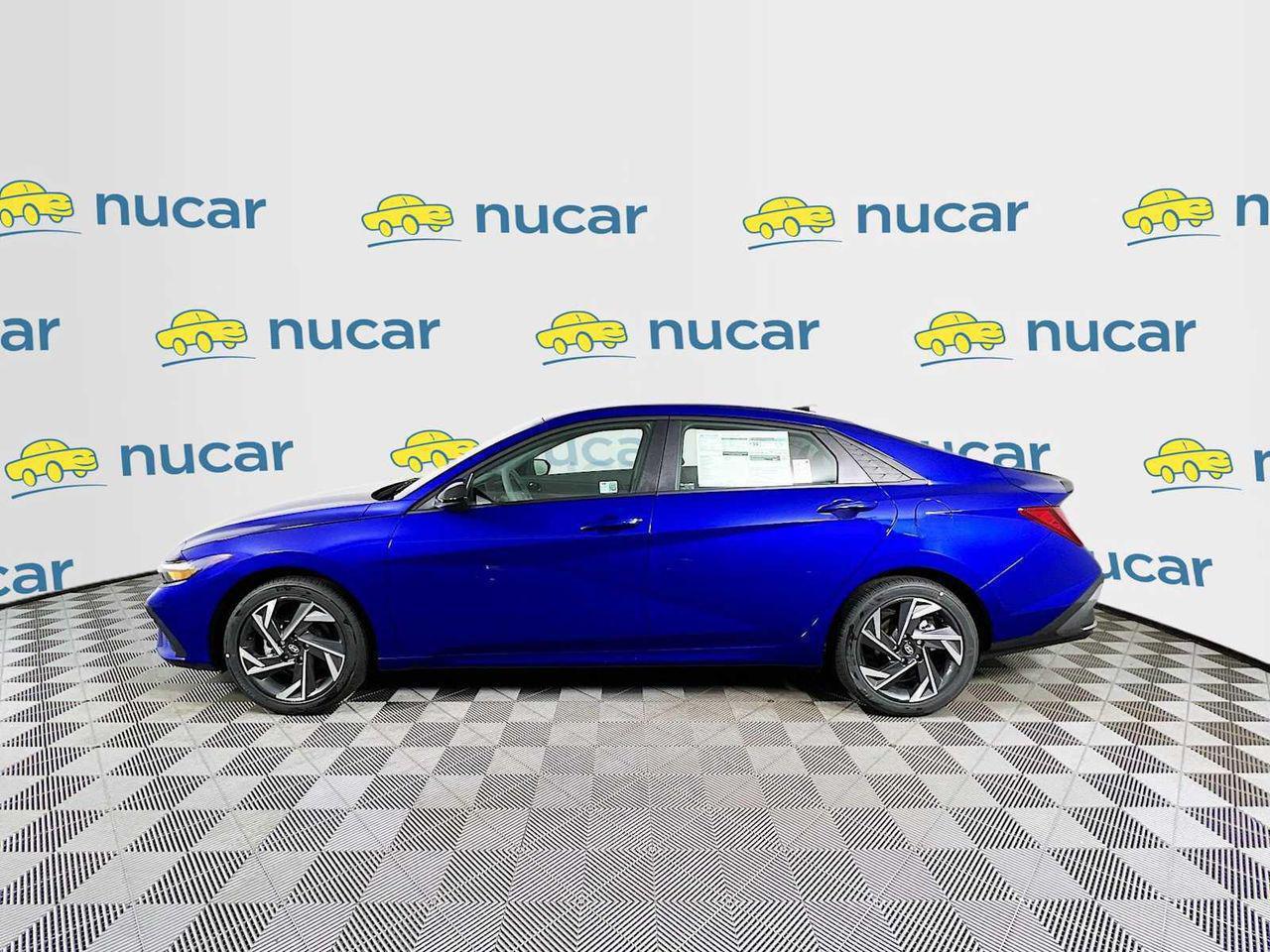 2025 Hyundai Elantra SEL Sport photo 3