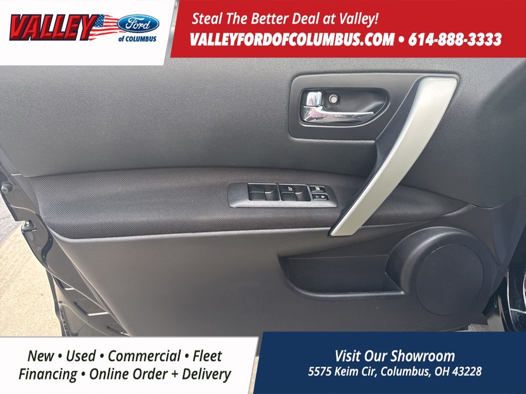 2013 Nissan Rogue S photo 6