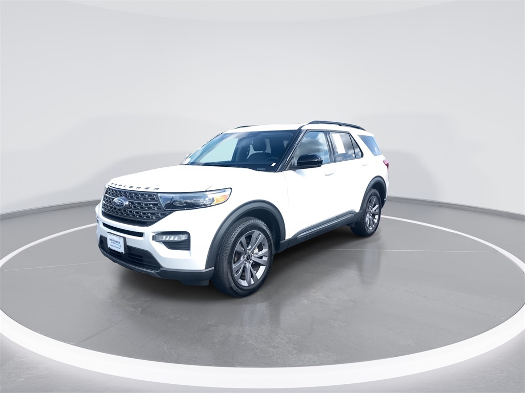 2023 Ford Explorer XLT photo 4