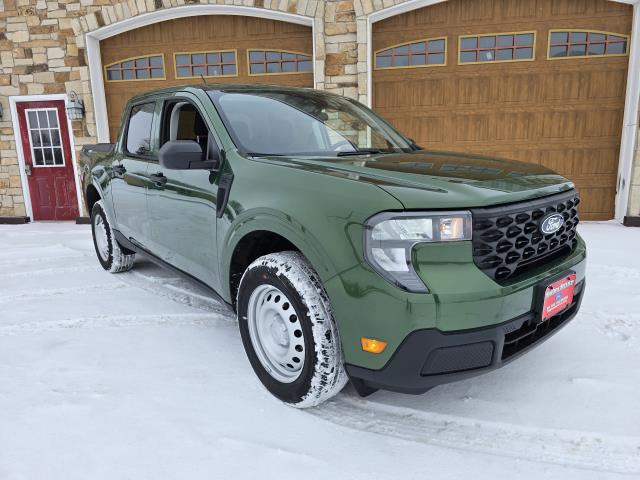 2025 Ford Maverick XL's photo