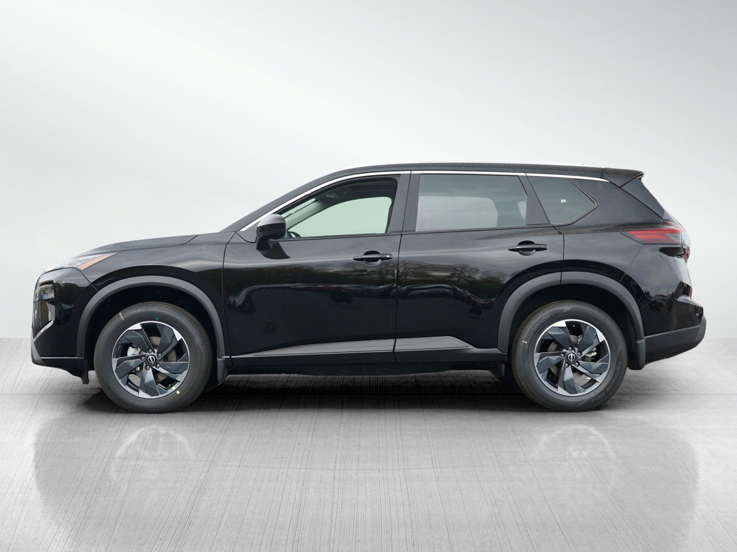 2026 Nissan Rogue SV photo 3