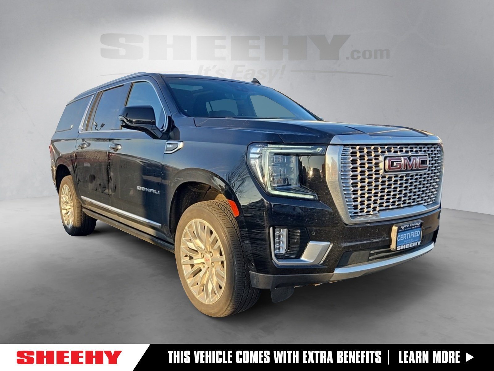 2023 GMC Yukon XL Denali's photo