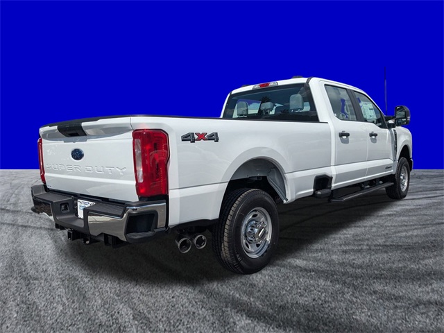 2026 Ford F-350 XL photo 3
