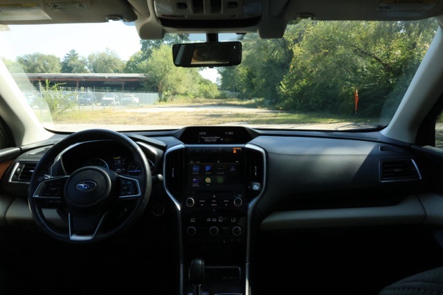 2022 Subaru Ascent Touring photo 15