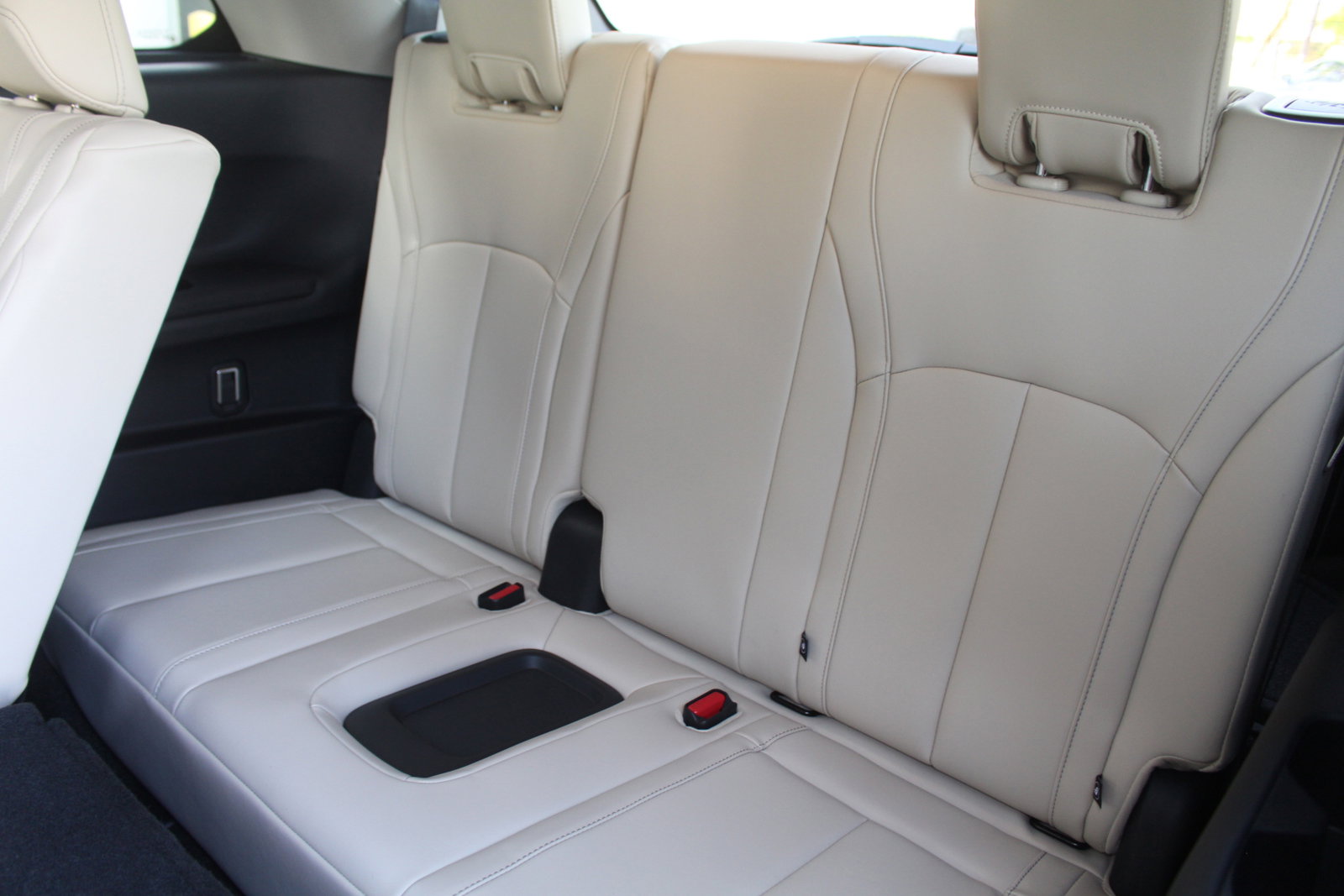 2025 Infiniti QX60 Pure photo 12