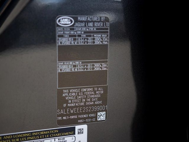 2025 Land Rover Defender 110 V8 photo 29