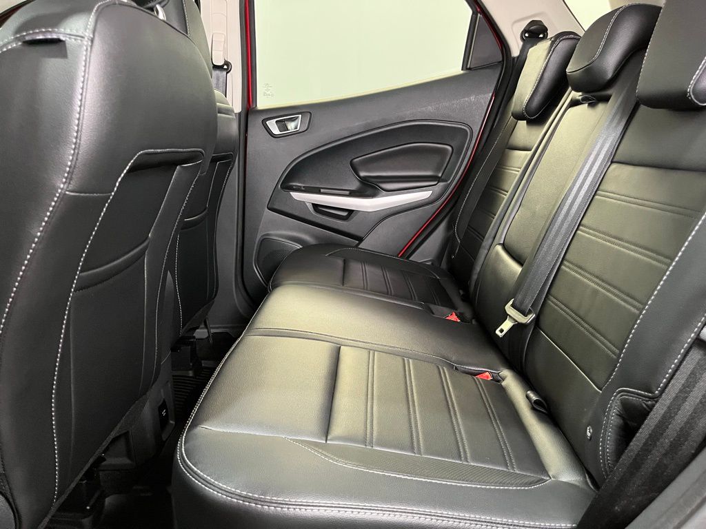 2018 Ford EcoSport Titanium photo 17