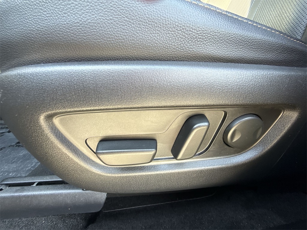 2024 Mazda CX-90 Plug-in Hybrid Preferred photo 11
