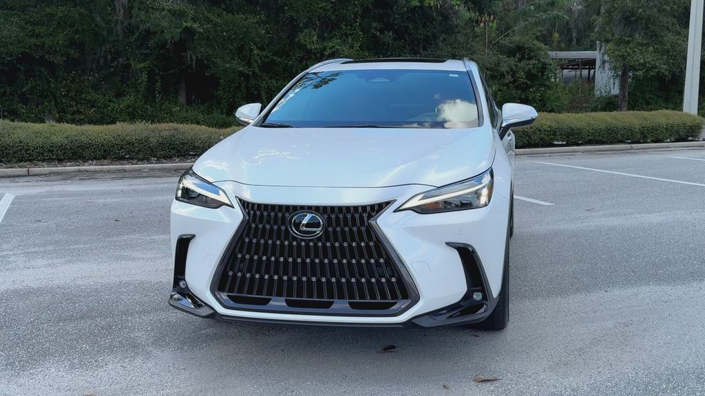 2022 Lexus NX 350 Premium photo 3