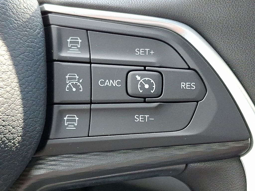 2025 Jeep Grand Cherokee Laredo X photo 20