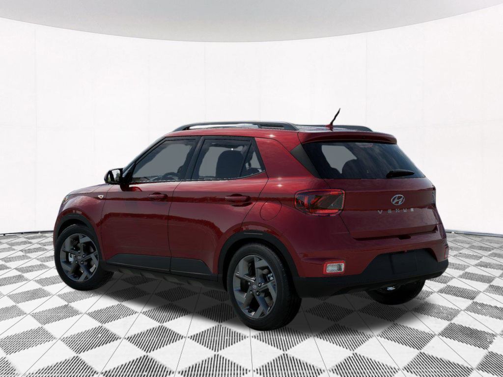 2025 Hyundai Venue SEL photo 3