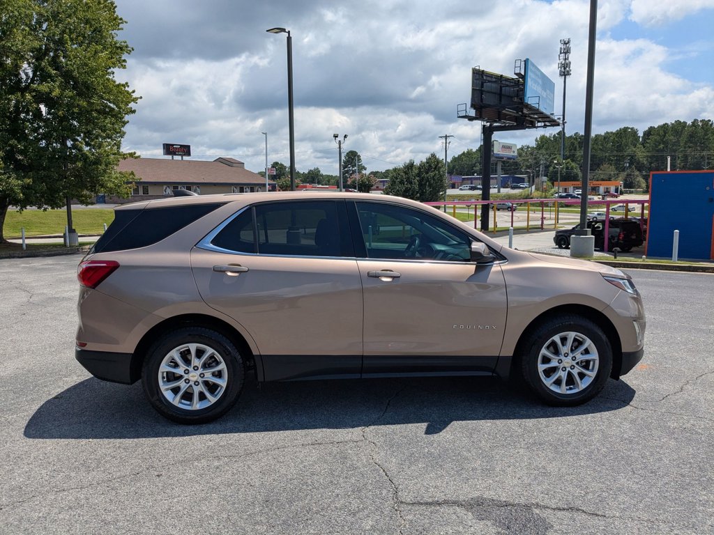 2018 Chevrolet Equinox LT photo 4