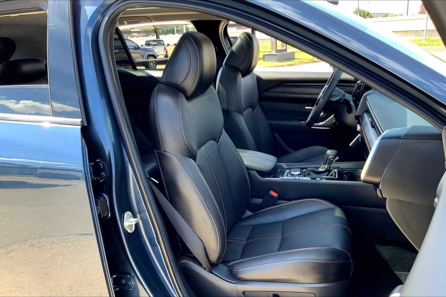 2025 Mazda CX-50 2.5 Premium Plus photo 7