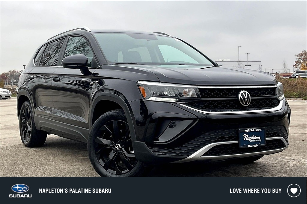 2022 Volkswagen Taos SE's photo