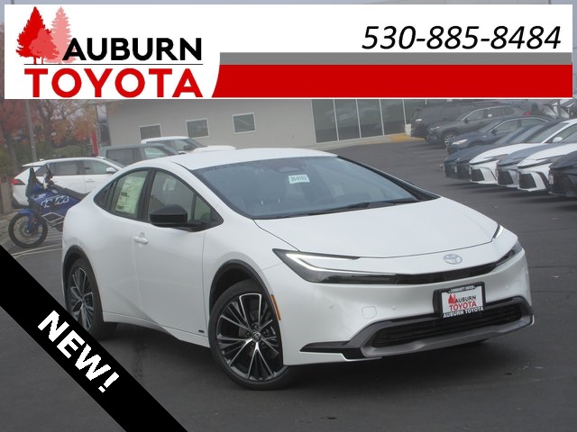 2026 Toyota Prius XLE's photo